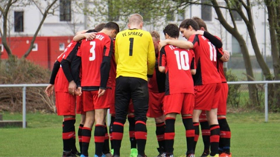 Der FC Sparta III muss sich heute um 15 Uhr bei Galatasaray II vorstellen. Foto: Volker Schmidt