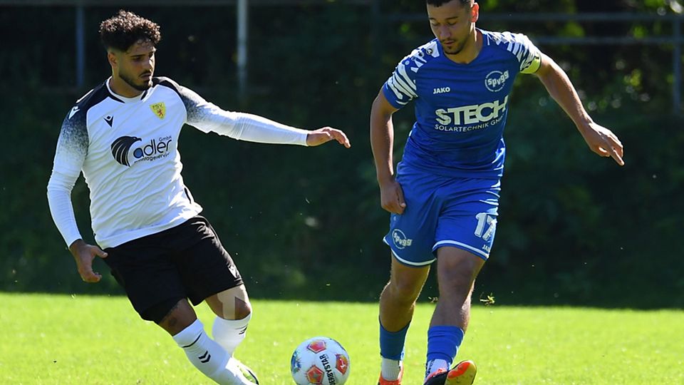 Der Gundelfinger Kapitän Miguel Gomes Ribeiro (rechts) beim 5:2-Erfolg im Landesliga-Spiel gegen den FSV Rheinfelden. | Foto: Achim Keller