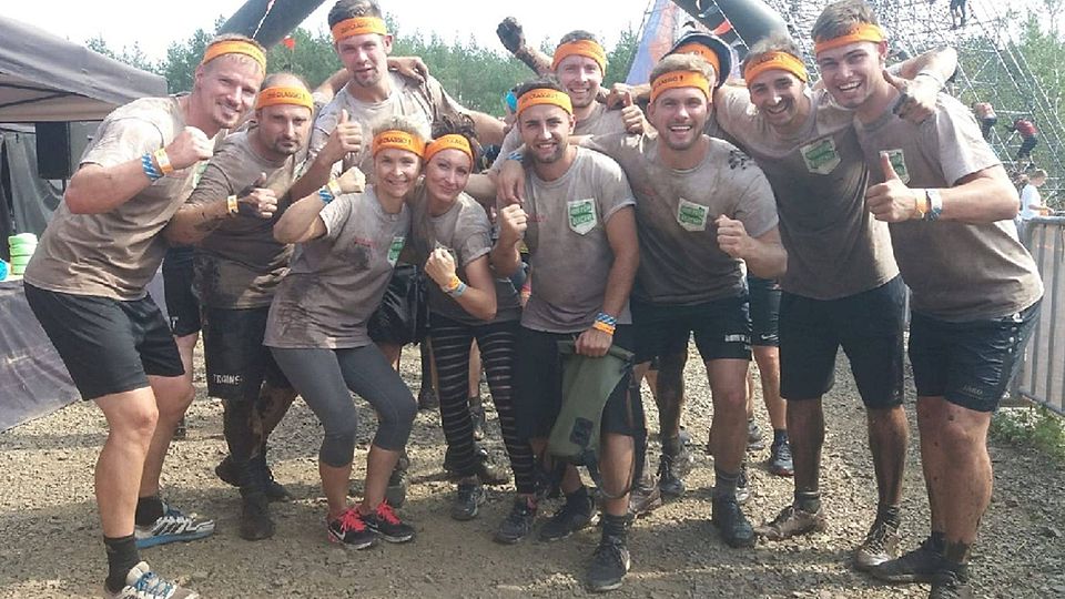 Viele bekannte Gesichter: Max Falkowski (r.) war nicht das erste Mal dabei, Romano Bergling (Vierter v. r.) dagegen schon. 