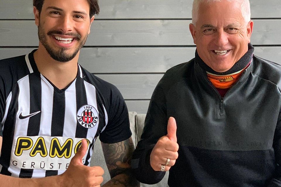 Neo-Stürmer Genc Krasniqi und YF-Präsident Piero Bauert blicken zuversichtlich auf die nächste Saison.