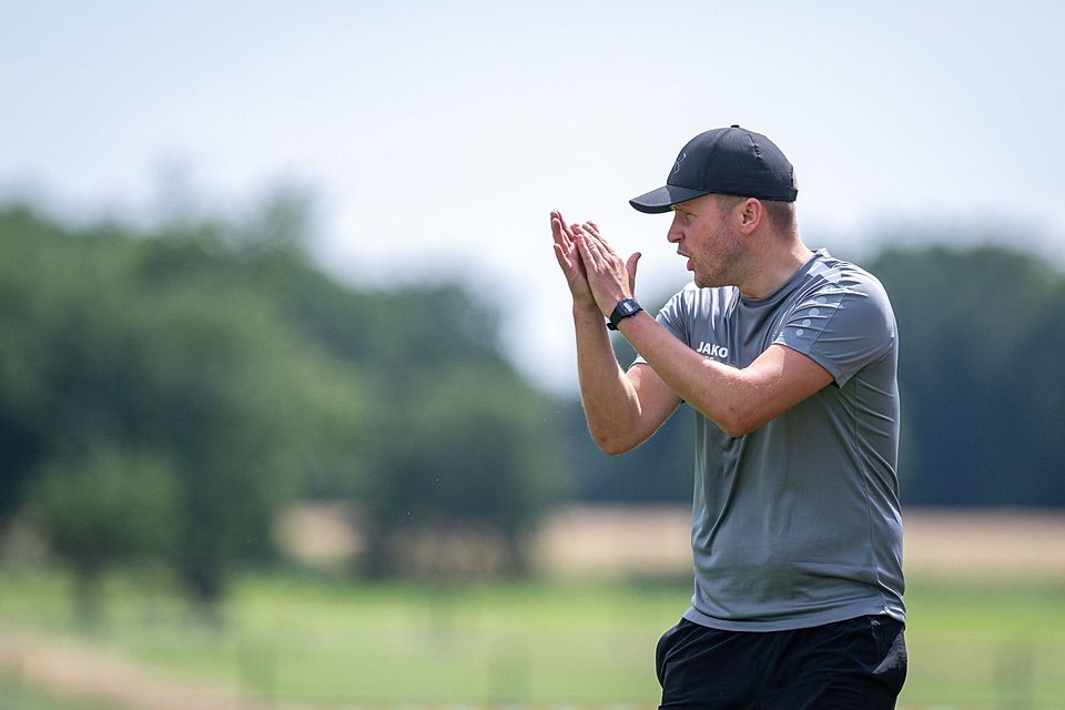 Im Fokus: Trainer Daniel Beine. 