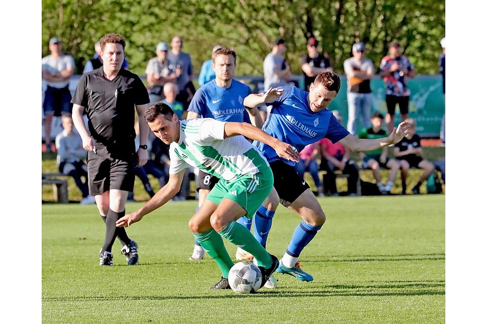 Maxi Specker vs Max Panholzer (blau) Habach Heilbrunn Bezirksliga 2025