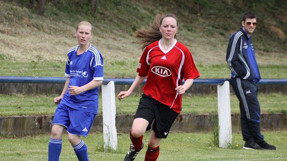In unterschiedlichen Ligen unterwegs: Großenenglis und Konnefeld. F: Knauer
