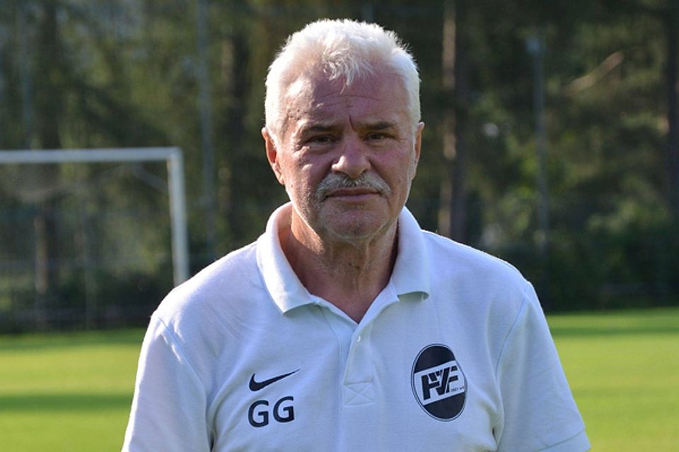 Gerd Gutwein tippt den 8. Spieltag. | Foto: Martina Proprenter