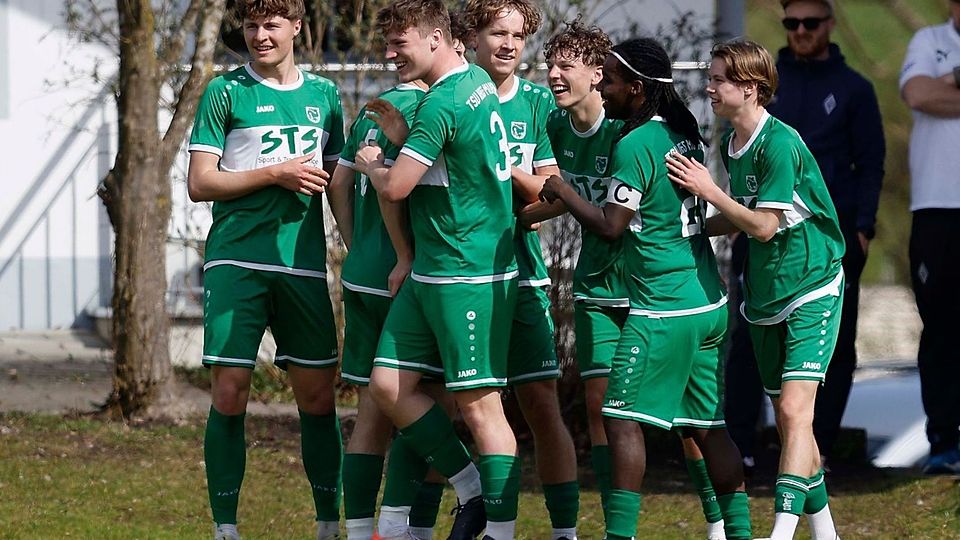 Der TSV Murnau II  gewinnt auch das Rückspiel gegen die SG ASV Antdorf/Iffeldorf klar und kann den Klassenerhalt in der Kreisliga feiern.