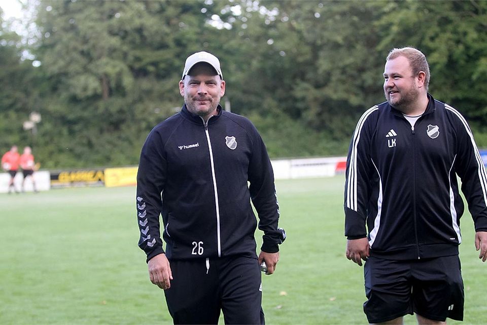 Cheftrainer Mark Hungerecker (Heikendorfer SV) und Co Linus Krebs stehen mit ihrem Team nun unter Zugzwang. Cheftrainer Mark Hungerecker (Heikendorfer SV) und Co Linus Krebs stehen mit ihrem Team nun unter Zugzwang.