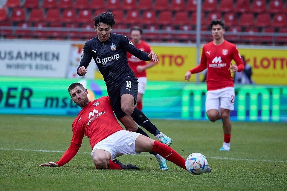 Vertrag Aufgelöst: Hallescher FC Trennt Sich Von Defensivroutinier - FuPa