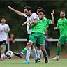 Alles offen für das Rückspiel: Eintracht Rüsselsheim (in Grün) und Hillal Rüsselsheim lieferten sich beim Hinspiel-0:0 um einen A-Liga-Platz einen packenden Schlagabtausch.
