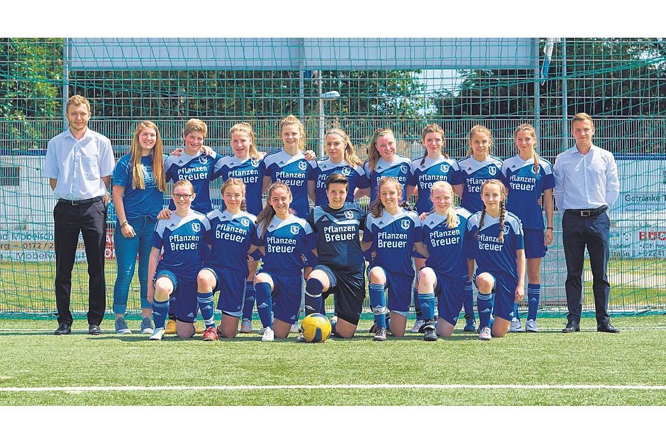 Gehen als krasser Außenseiter in die Aufstiegsrunde: die U-17-Spielerinnen des SV Menden. Foto: Privat