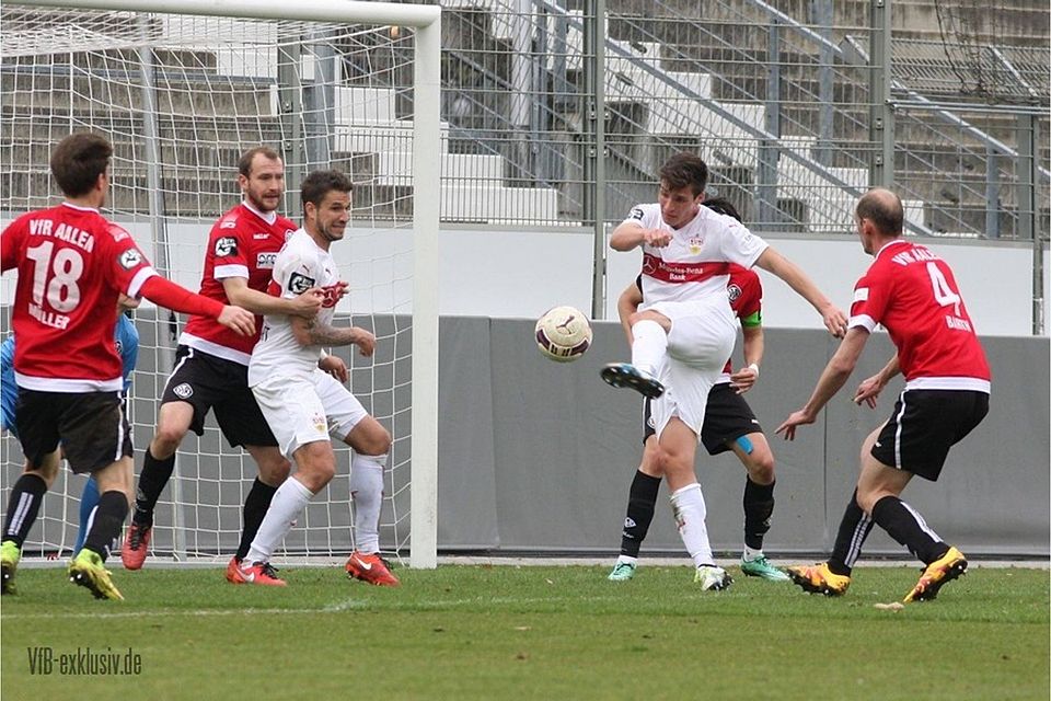 Der VfB Stuttgart II kam gegen den VfR Aalen nicht über ein 1:1 hinaus. Foto: Lommel