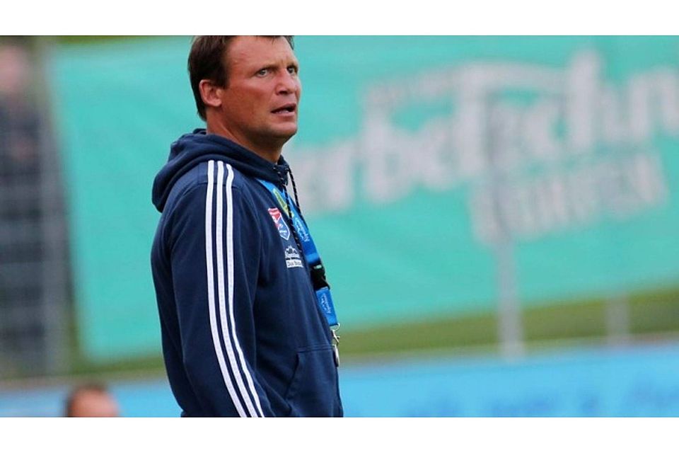 Trainer Claus Schromm wünscht sich mehr Power von den Fans. F: Buchholz
