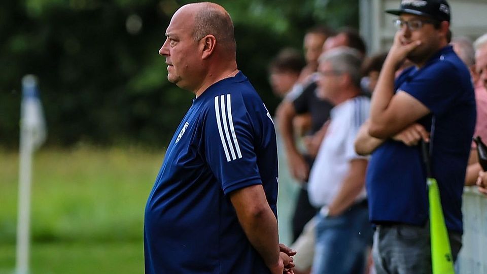 Hermann Schmid ist auch in der kommenden Saison Trainer des DJK-SV Dorfbach.