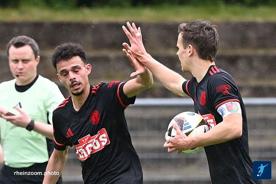 Blau-Weiß Friesdorf steht vor dem Sprung in die Landesliga! Blau-Weiß Friesdorf steht vor dem Sprung in die Landesliga!