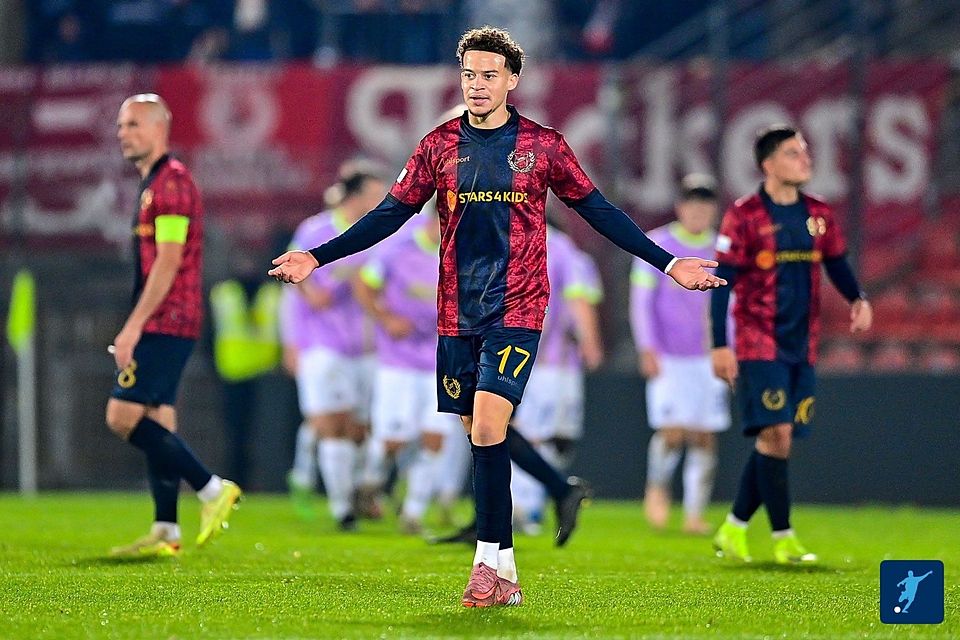 Jorden Aigboje und die Hachinger testen gegen Geretsried.