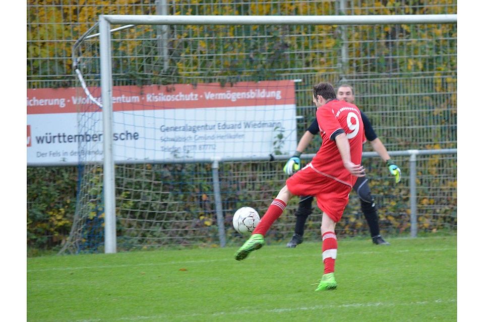 Der TSV Großdeinbach braucht gegen Türkgücü Gmünd am Sonntag drei Punkte, um den Anschluss an die Tabellenspitze halten zu können.  F: Philipp Waibel