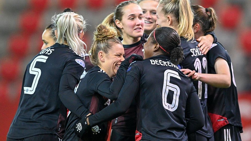 Jubeln und Siegen können sie, die Frauen des FC Bayern München.