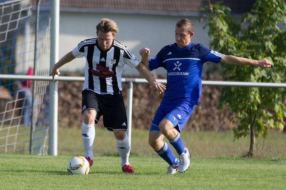 Tobias Kirschke (in blau) läuft künftig wieder für Trebitz auf.
