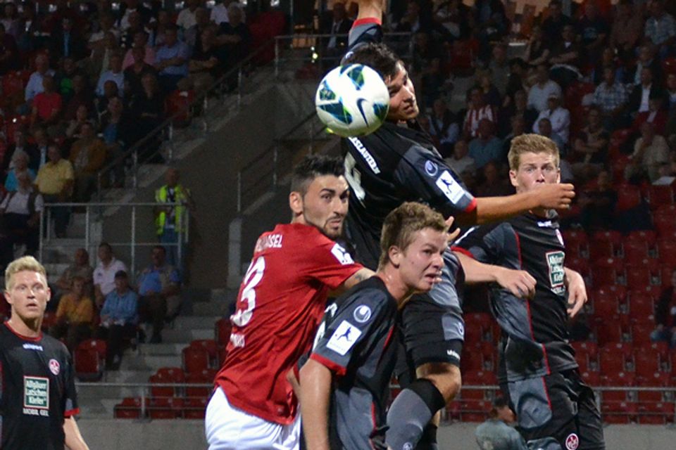 <b>F: Christian Hedler</b>