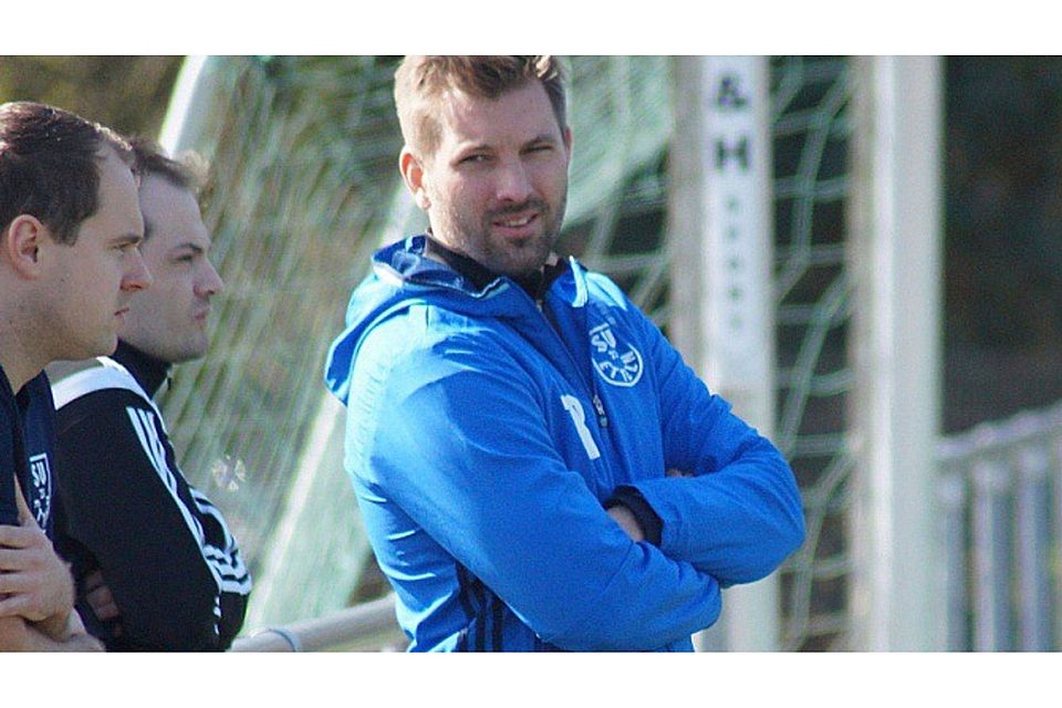 Sven Krause ist als Trainer des SV Etteln zurückgetreten. Sein Nachfolger steht schon fest. b>F: Bokun