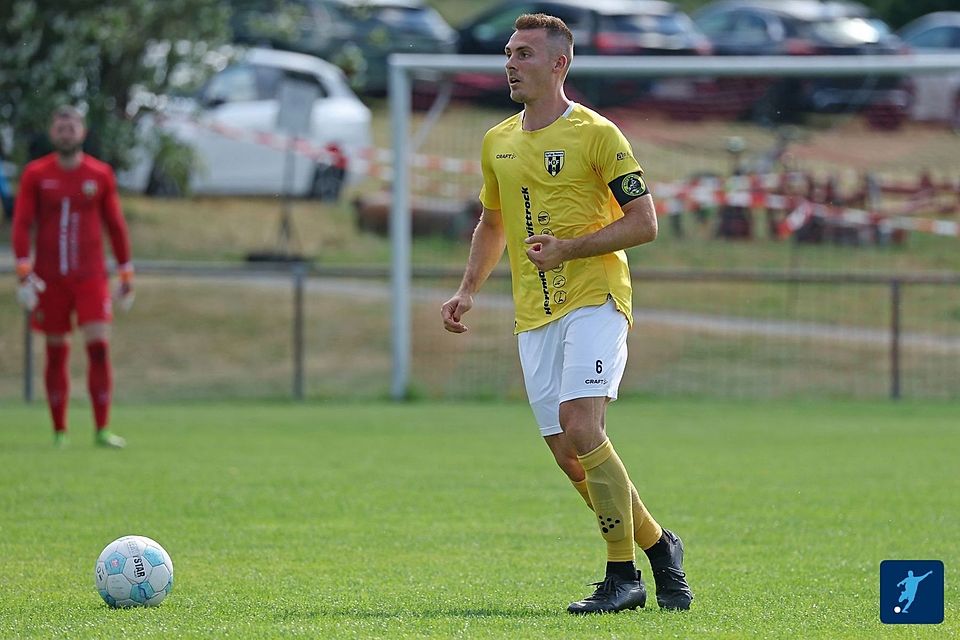 Nico Schmidt ist "bis auf Weiteres" vom Trainings- und Spielbetrieb bei der SpVgg Bayern Hof freigestellt.