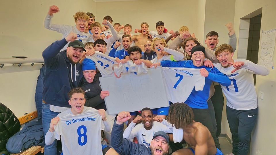 Die U19 steigt als Herbstmeister der Regionalliga in die DFB-Nachwuchsliga auf.