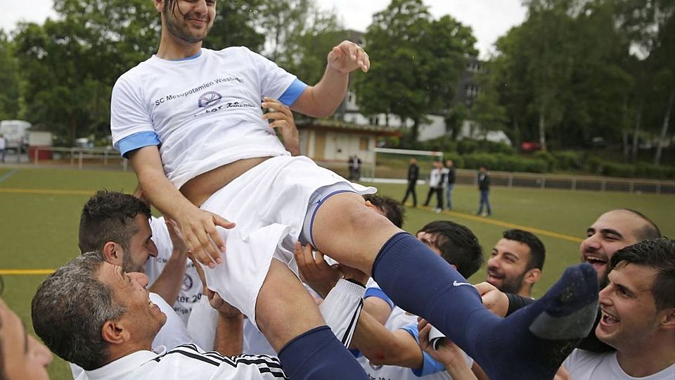 Das waren Zeiten: 2025 stieg Markus Bozan mit dem SC Mesopotamien in die Gruppenliga auf. Nun könnte in der A-Liga erneut ein Aufstieg drin sein.