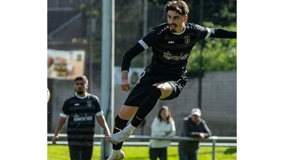 Ramadan Sherifi und der VFB maschieren munter weiter.