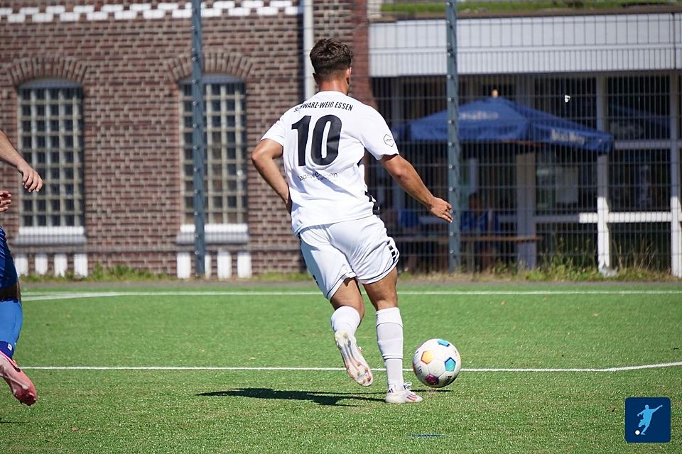 Der ETB Schwarz-Weiß Essen gewann mit 2:1 gegen den Mülheimer FC.