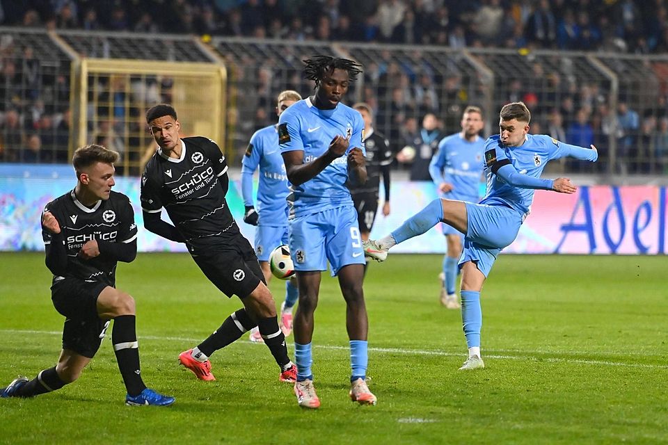 Verlassen Julian Guttau (re.) und Dickson Abiama den TSV 1860 München?