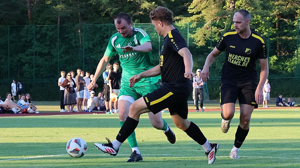 Durchstarten wollen Yannick Kutz (li.) und seine DJK Waldram im Heimspiel gegen den TSV Murnau II.