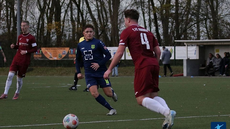 Der 1. FC Monheim kommt zu einem wichtigen Punktgewinn.