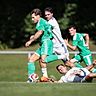 Maximilian Maxi Berwein vorbei an Michael Vodermeier (unten) - Fußball - Bezirksliga Süd - Saison 2026/27 - 1. FC Penzberg (FCP) - FC Deisenhofen 2 - 19. September 2026