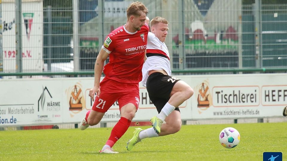Mathias Hülsenbusch (li.) läuft in der neuen Spielzeit für den SV 09 auf.