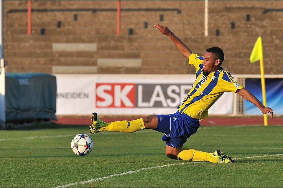 Zwei Spiele, sieben Tore: Younes Bahssou ist die Lebensversicherung des SV Wiesbaden. Archivfoto: Tom Klein