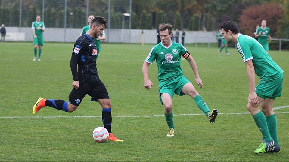 Im Geschehen: Paderborns Profileihgabe Dino Medjedovic war trotz fehlender Spielpraxis an allen gefährlichen Szenen gegen den SC Hassel beteiligt. F: Heinemann