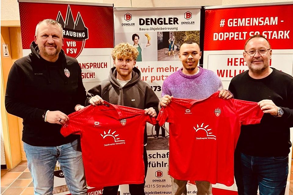 Von links nach rechts: Manager Tom Gabler, Nico Oertel, Julian Guggenberger, Vorstand Jürgen Brunner Von links nach rechts: Manager Tom Gabler, Nico Oertel, Julian Guggenberger, Vorstand Jürgen Brunner