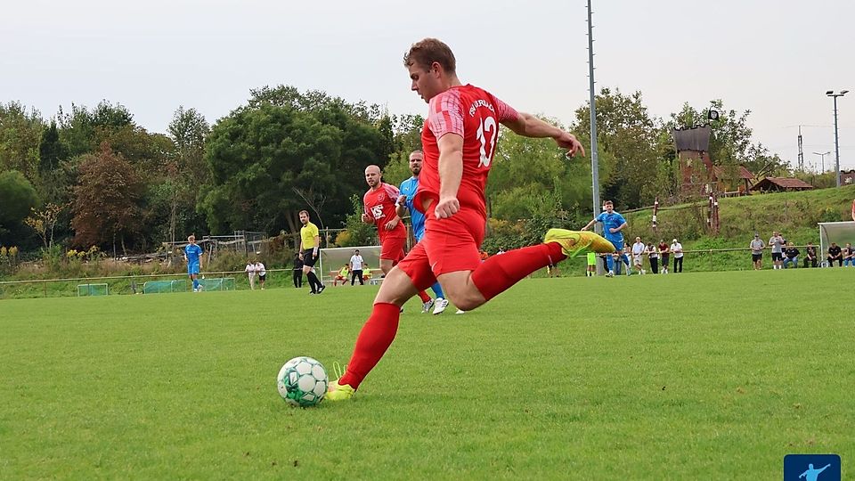 Der TSV Rot-Weiß Auerbach konnte bei der Partie gegen den FSV Blau-Weiß Rimbach als klarer Sieger hervorgehen.