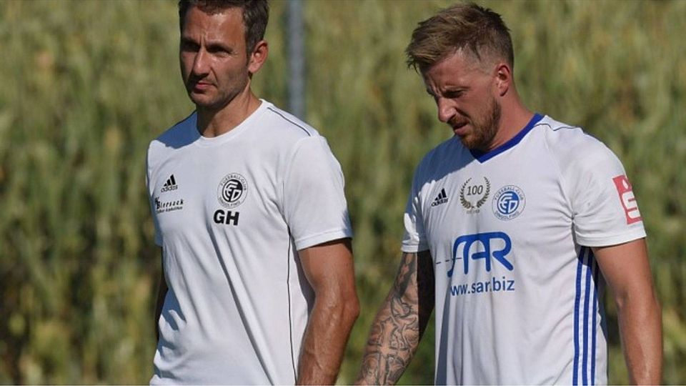 Holger Götz und Marco Kenneder haben großen Anteil am momentanen Höhenflug des FC Dingolfing. F: Hofer