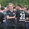 Alexander Hadasch (vorne links) coacht in Schwarzenfeld eine junge und wissbegierige Mannschaft.