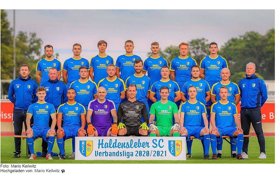 Das Teamfoto des Haldensleber SC in der aktuellen Saison.