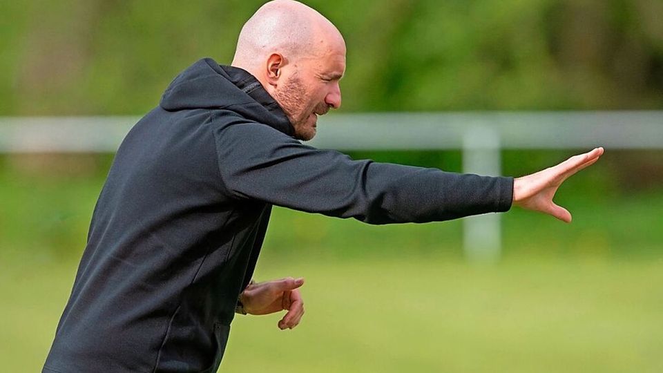 DJK-Trainer Benjamin Gallmann steht nach dem personellen Umbruch mit seiner Mannschaft vor einem Neuanfang.