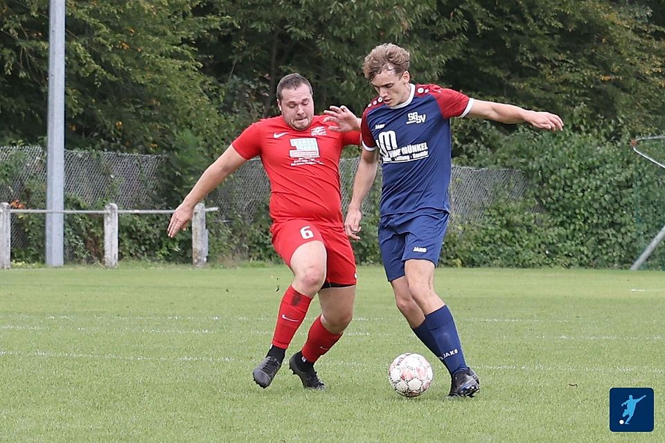 Die SG Kirchardt (rot) hat sich reingebissen in die Landesliga Rhein-Neckar.