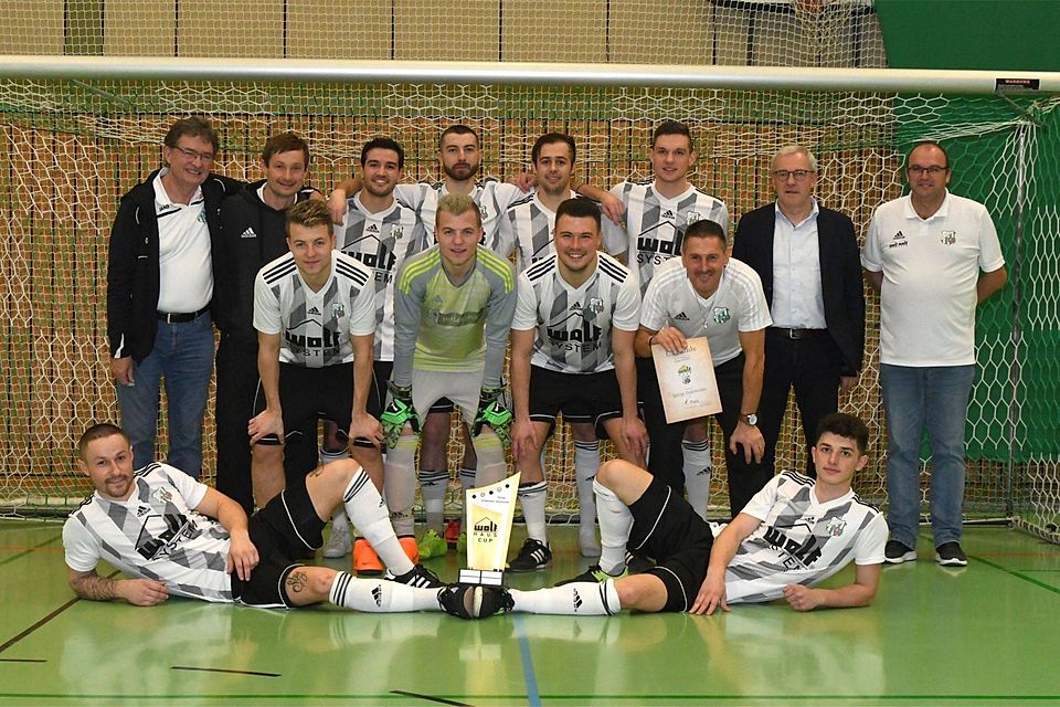 Die SpVgg Osterhofen hat den Titel beim heimischen Wolf-Haus-Cup erfolgreich verteidigt. 