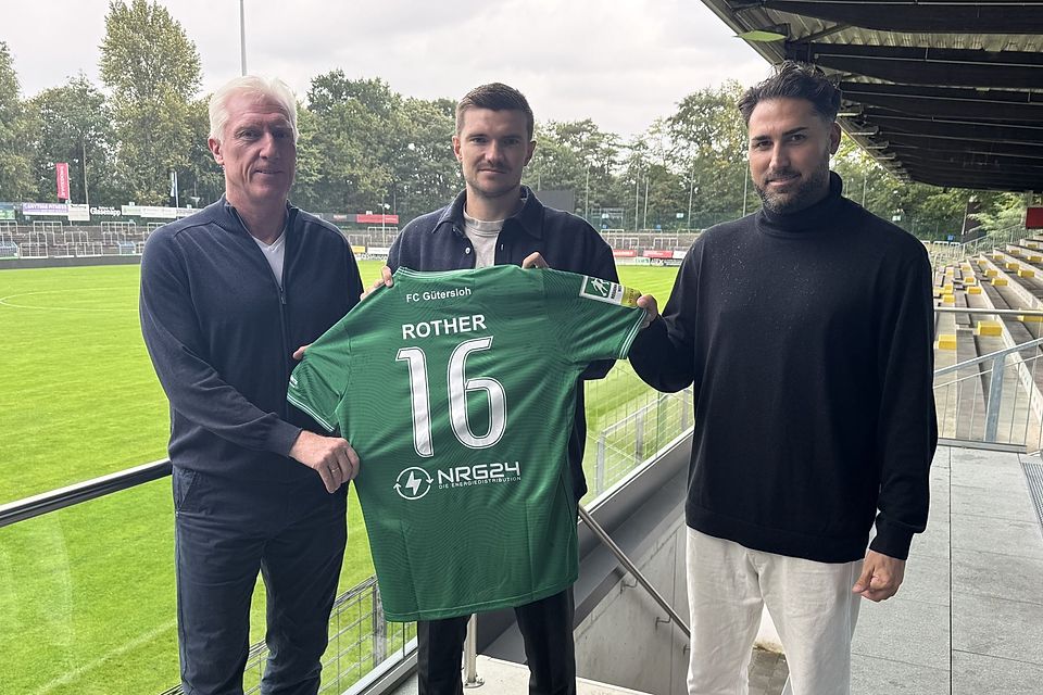 (v.l.:) Sportchef Rob Reekers, Björn Rother und Trainer Julian Hesse.