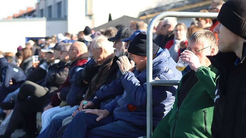 Für die Fans vom SC Staaken könnte es ein getrübtes Weihnachtsfest werden