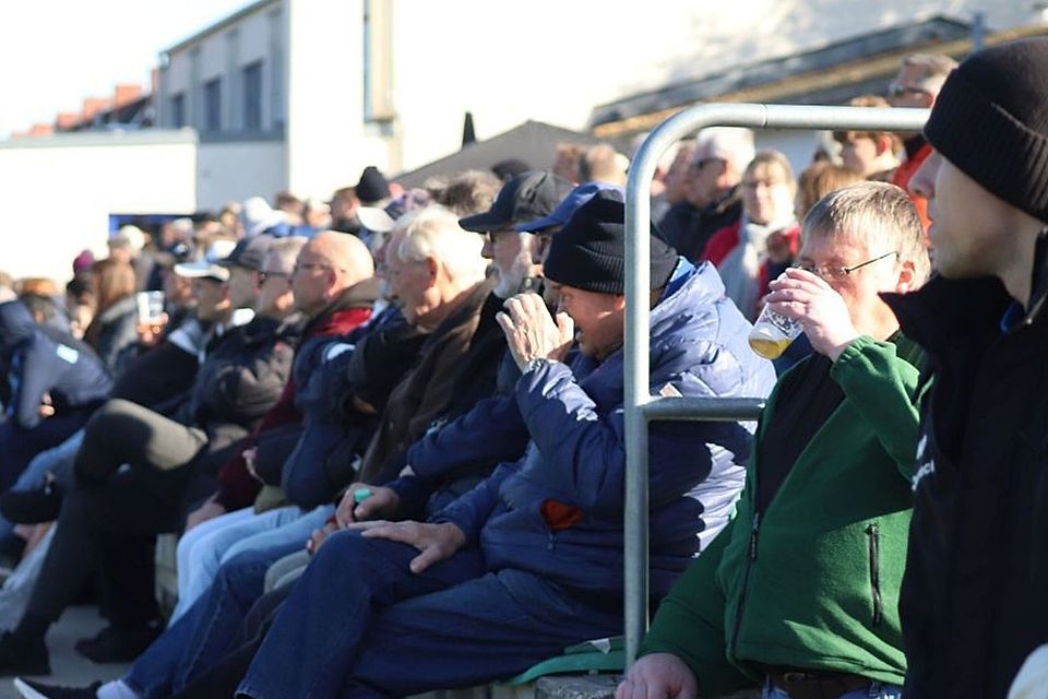 Für die Fans vom SC Staaken könnte es ein getrübtes Weihnachtsfest werden