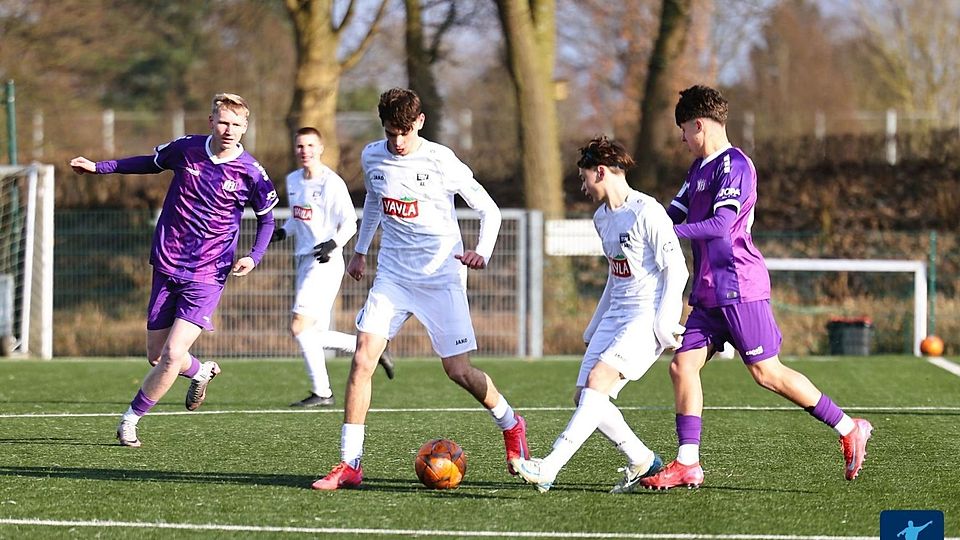 Tabellenführer Meerbusch misst sich mit Ratingen.