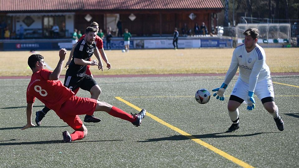 08.03.2025, Waldram II - Ascholding, Fabian Dickel, Lukas Thalbauer, Felipe Paciaroni, Foto: Hans Lippert