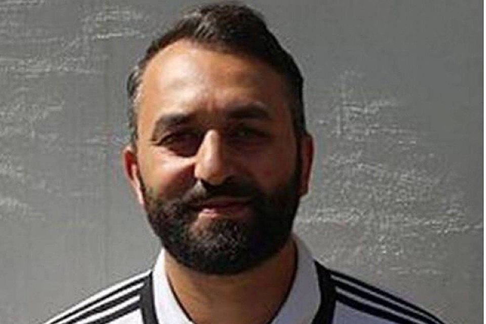 Trainer Sezgin Gül baut auf das Gruppengefühlseines Teams.