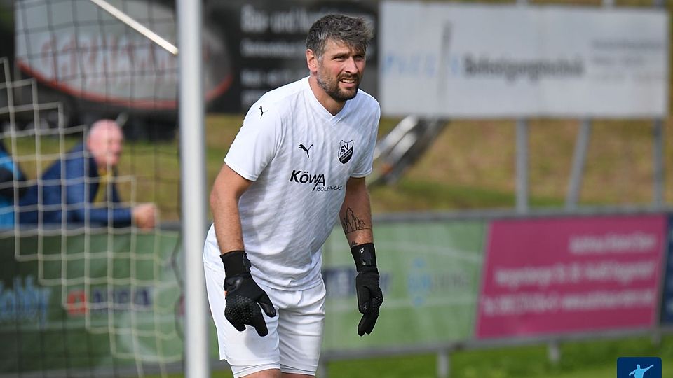 Wolfgang Hesl flog durch die Strafräume der Bundesliga, heute steht der mittlerweile 38-Jährige noch für den SV Schwandorf-Ettmannsdorf in der Landesliga Mitte zwischen den Pfosten.